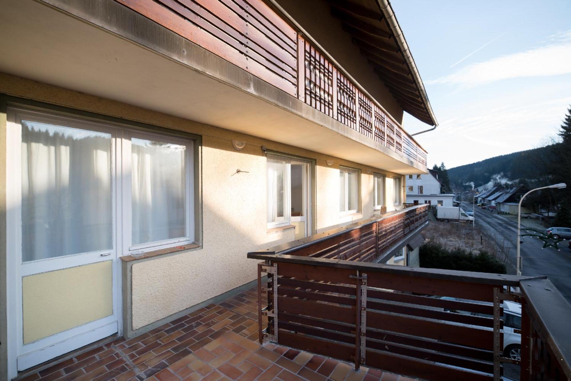 Apartmenthaus Am Waldrand- Kueche - Fruehstueck - Balkon Wildemann Eksteriør bilde