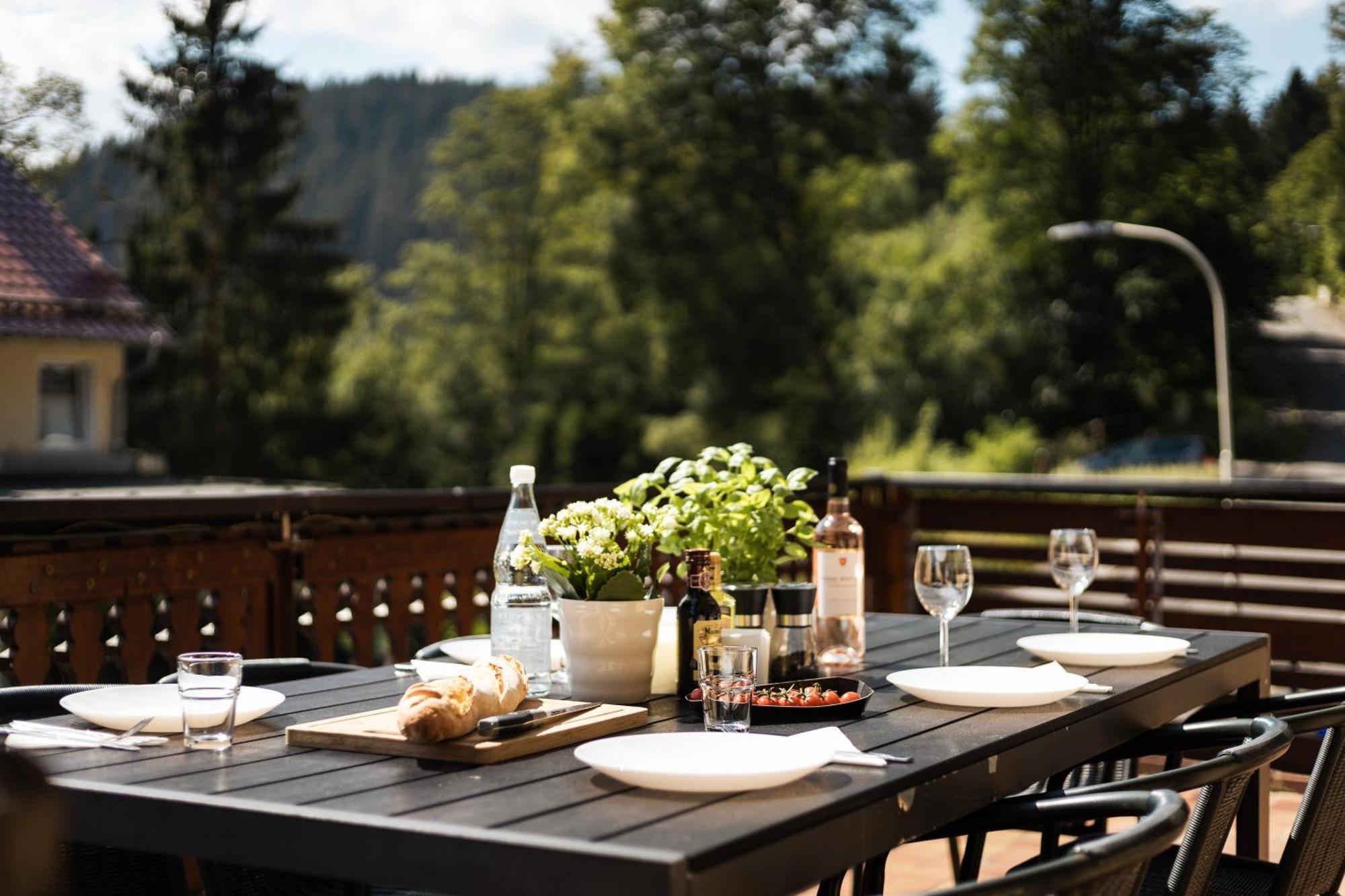 Apartmenthaus Am Waldrand- Kueche - Fruehstueck - Balkon Wildemann Eksteriør bilde