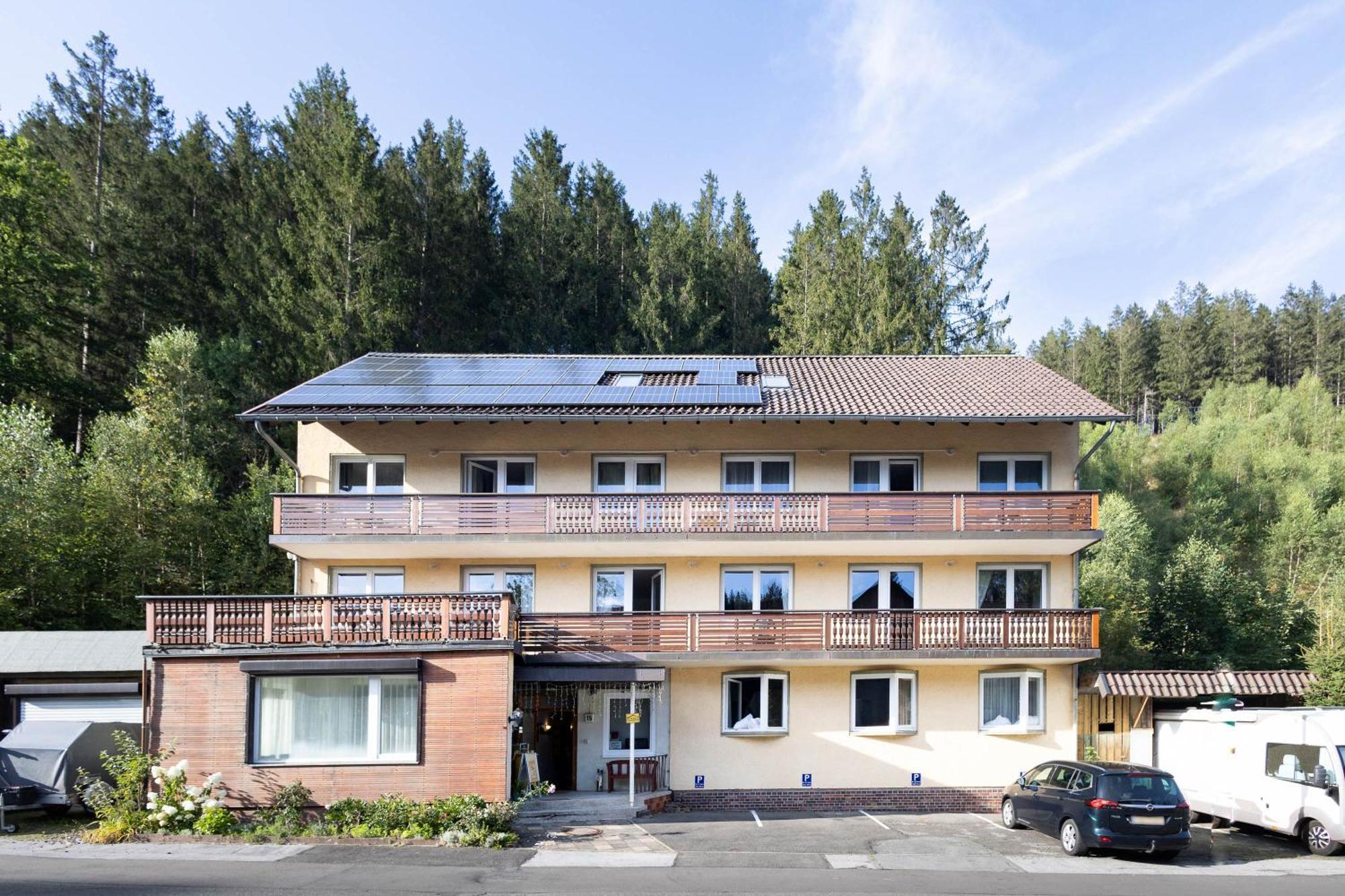 Apartmenthaus Am Waldrand- Kueche - Fruehstueck - Balkon Wildemann Eksteriør bilde