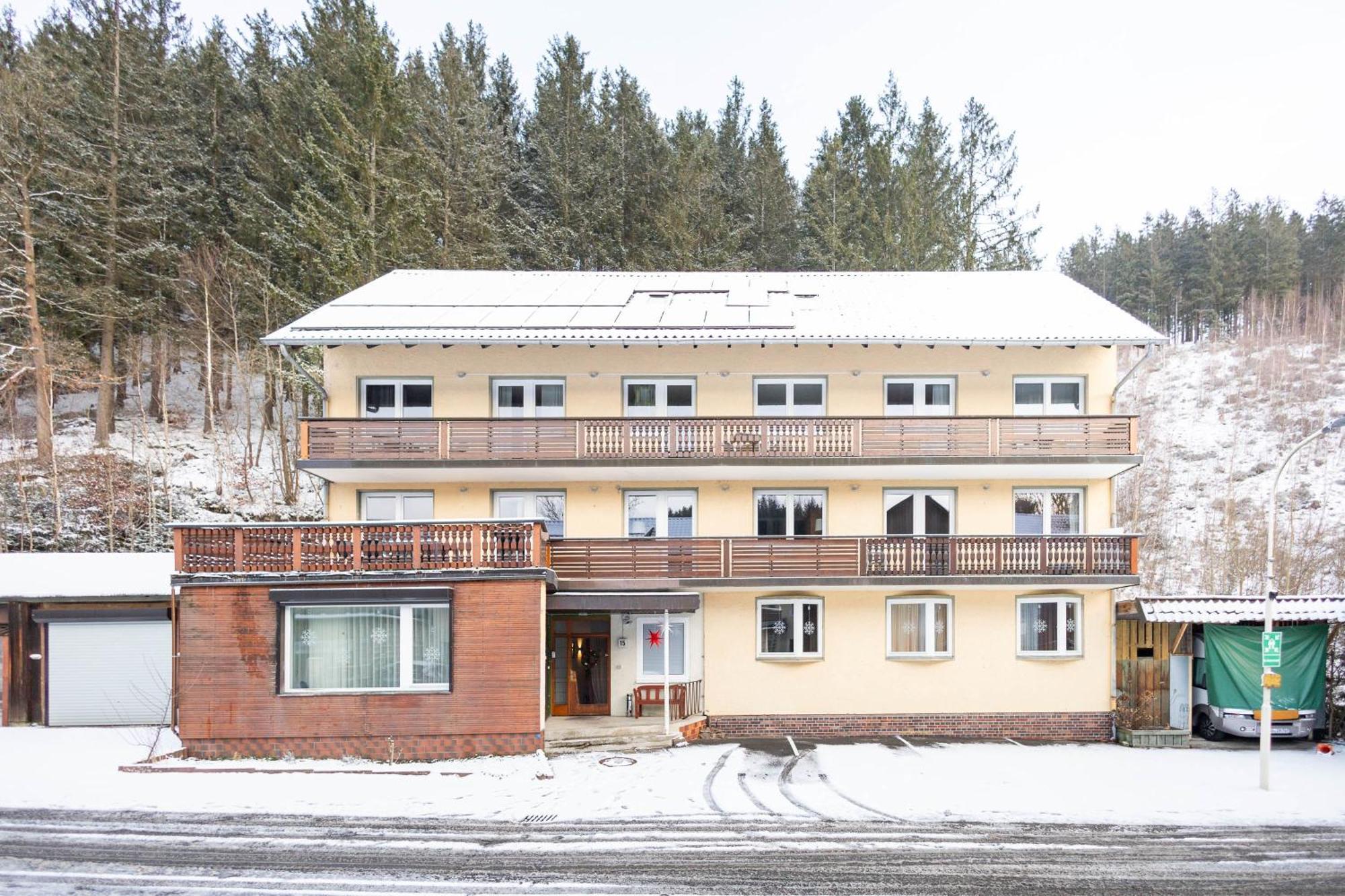 Apartmenthaus Am Waldrand- Kueche - Fruehstueck - Balkon Wildemann Eksteriør bilde